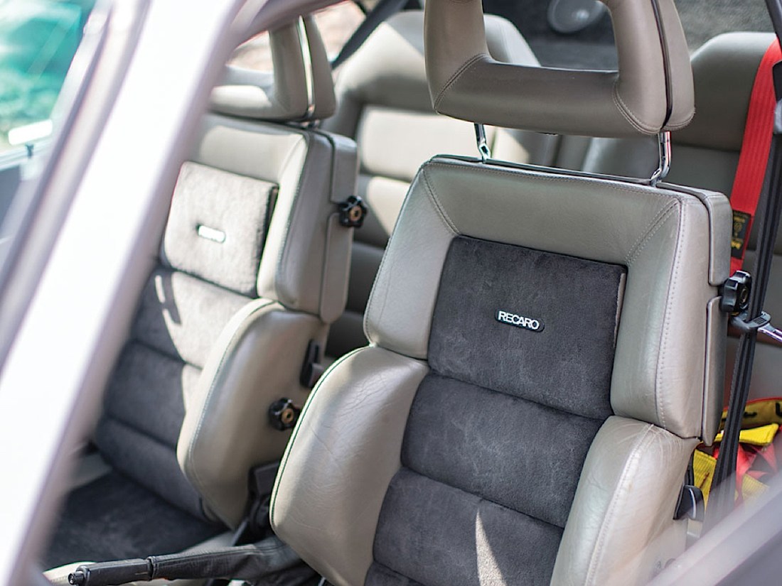 6A2427A6-8EC3-4BCD-83E7-99525AE0796A