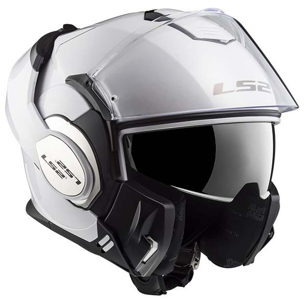 O Capacete modular é o modelo mais polivalente. Uma vantagem para o verão.
